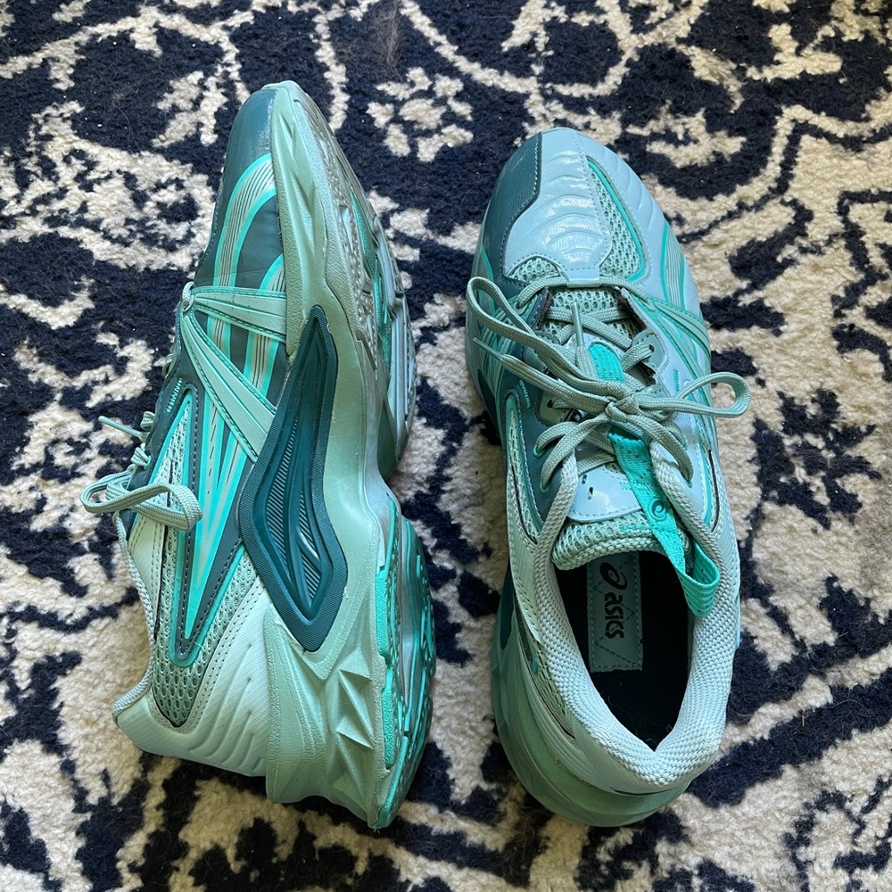ASICS HN2-S PROTOBLAST shoes